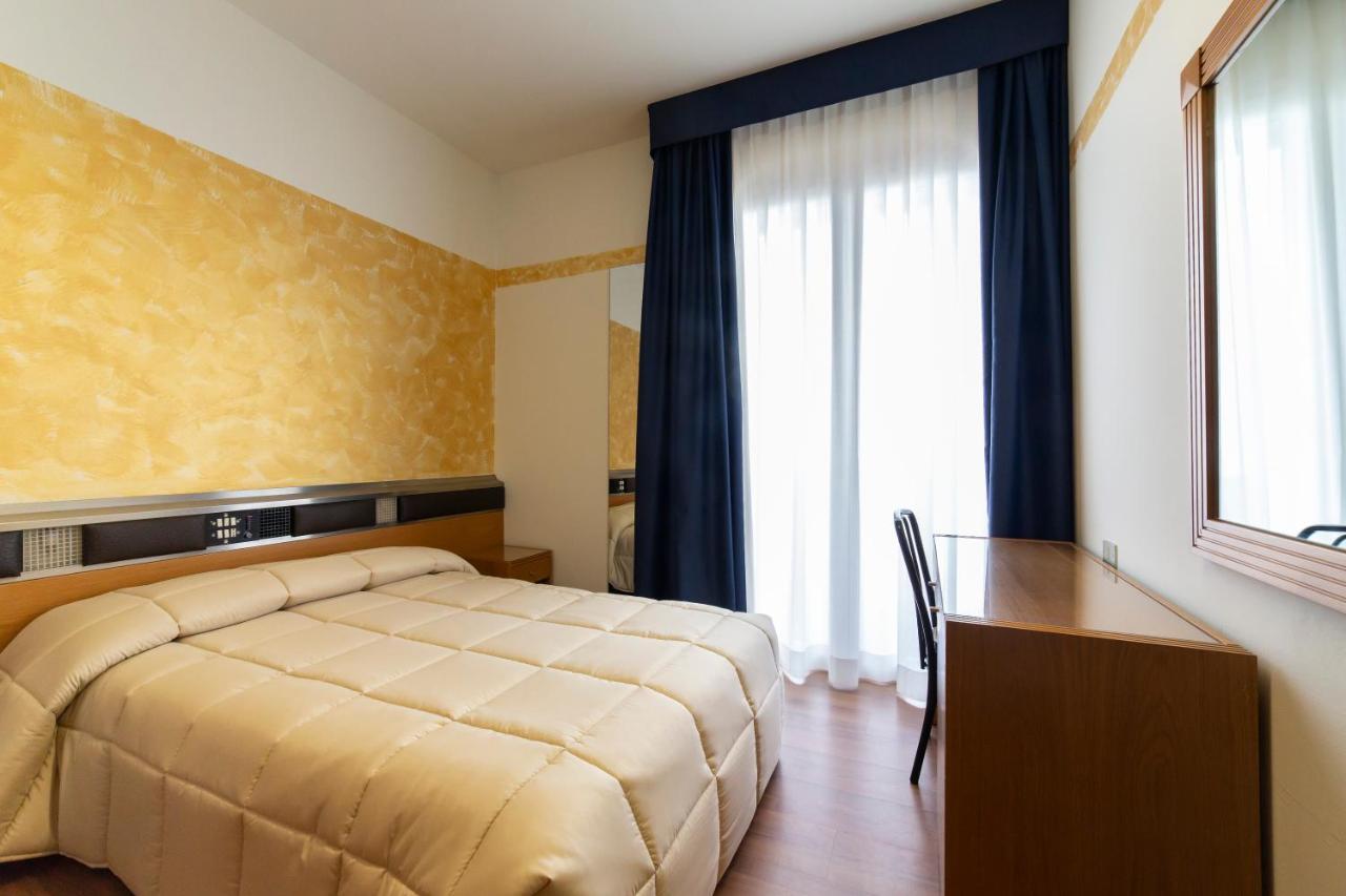 Park Hotel Rimini Exterior foto